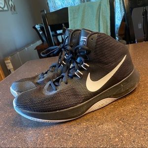 Nike Air Precision Basketball Shoes